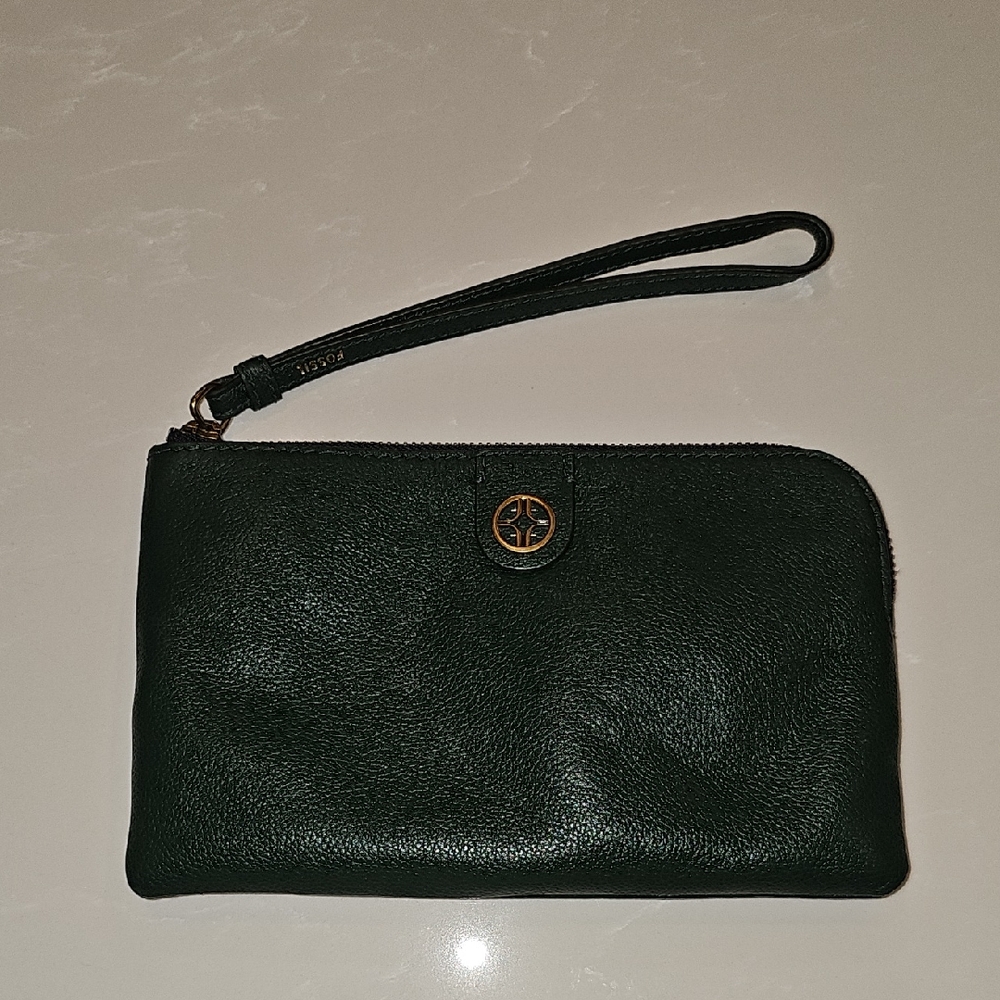 Fossil Emerald Green Leather Wristlet